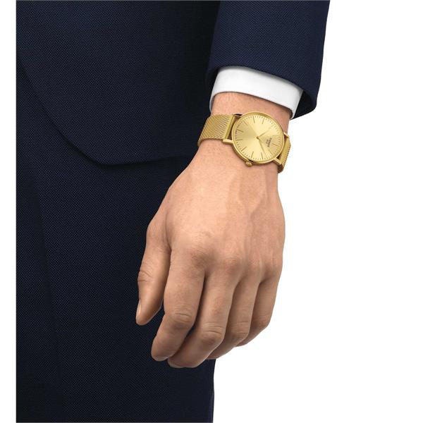 t143.410.33.021.00_wrist.jpg