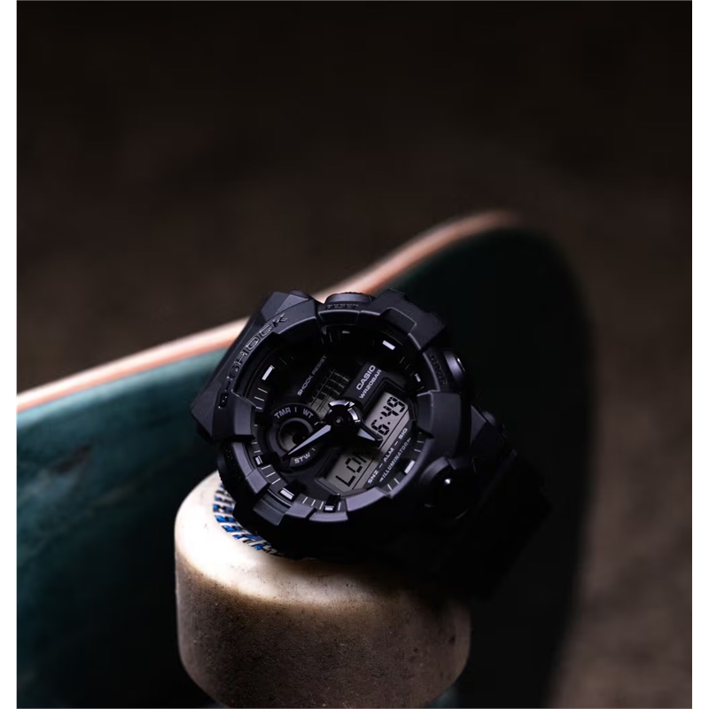 ga-700bce-1aer_g-shock_2024_5_1050x1050_en_gb.jpg