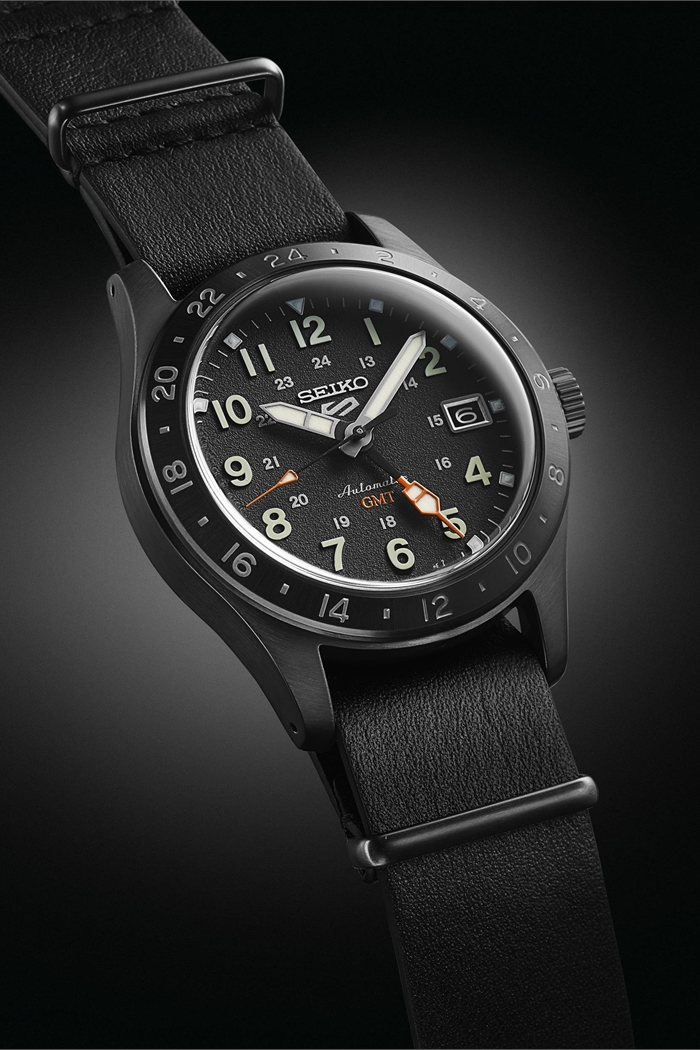 Seiko5 Sports Field GMT SSK025K Otomatik Erkek Saati