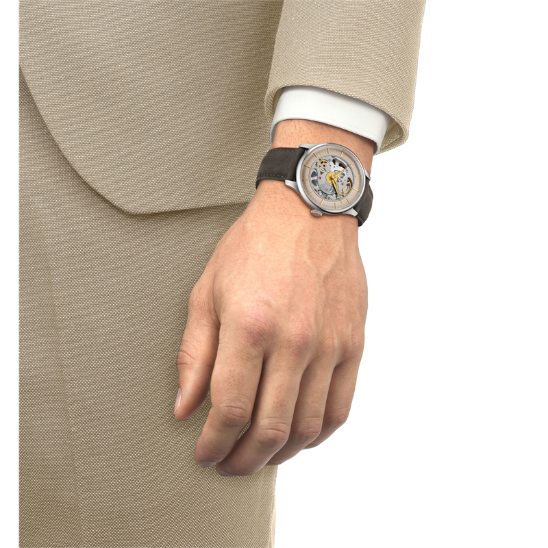 jpg-t139_836_16_261_00_wrist.jpg