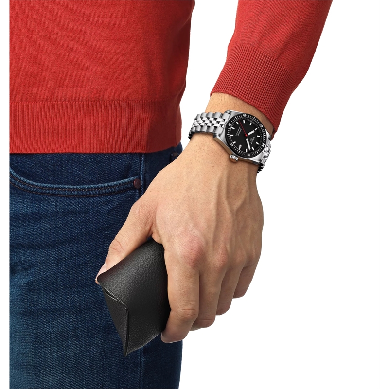 t149-407-11-051-00_wrist.jpg