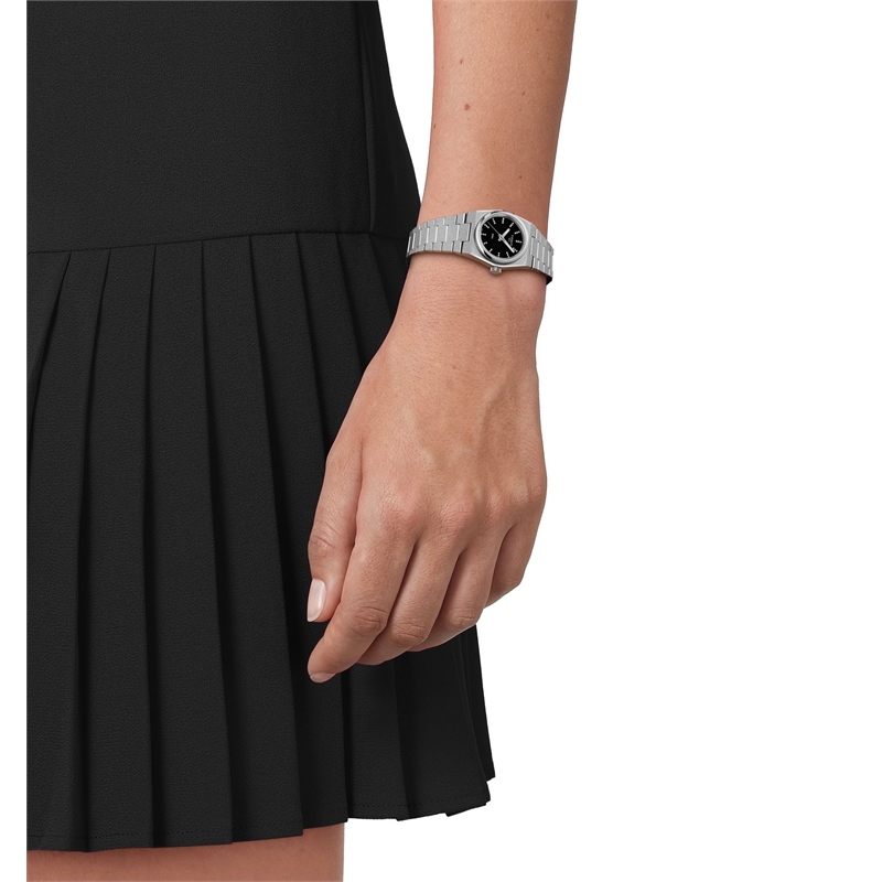 jpg-l25_t137_010_11_056_00_wrist.jpg