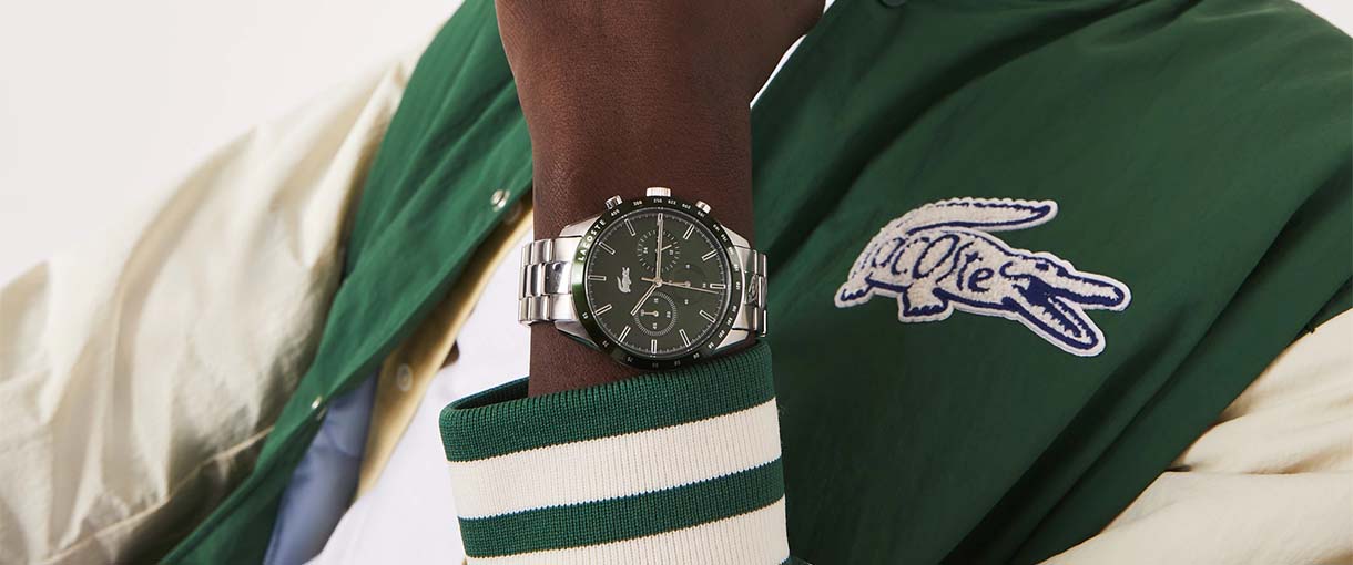 Lacoste saat
